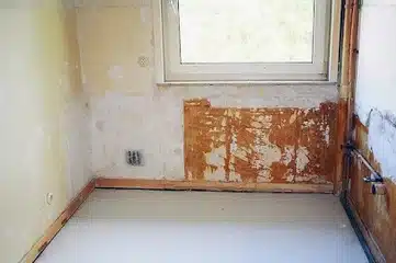 AMR - ALLES MUSS RAUS